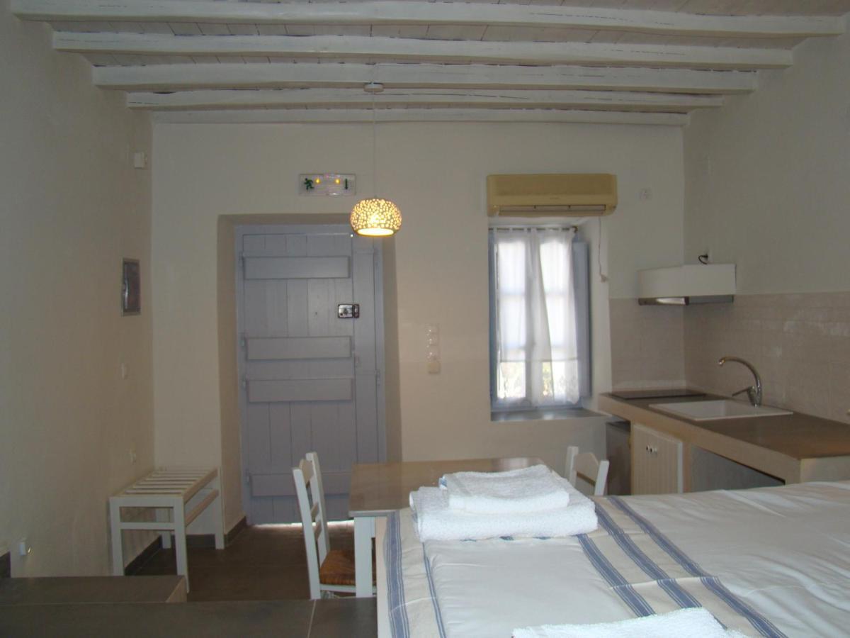 Efi'S Apartments Pláka Mílu Kültér fotó