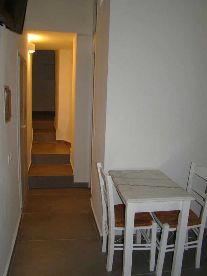 Efi'S Apartments Pláka Mílu Kültér fotó